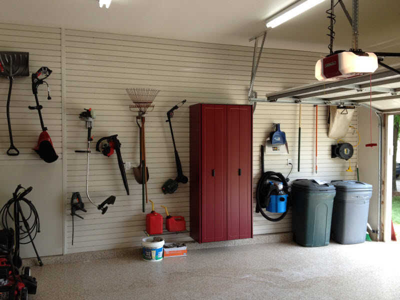 Bellevue WA - Slatwall and a Garage Storage Cabinet
